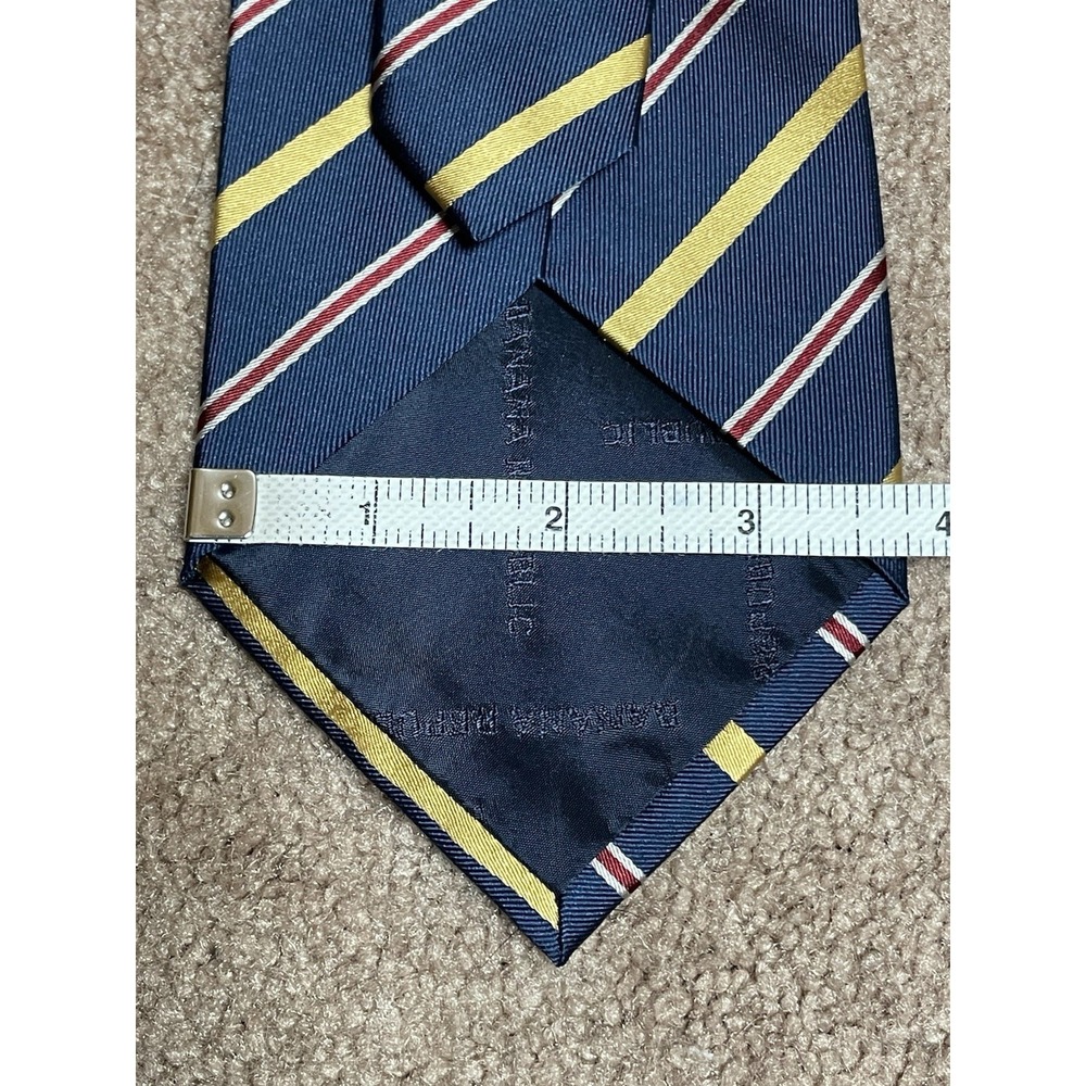 Banana Republic 100% Silk Mens Tie Blue Gold Red Stripes Vintage Designer 3.75" - Picture 7 of 7